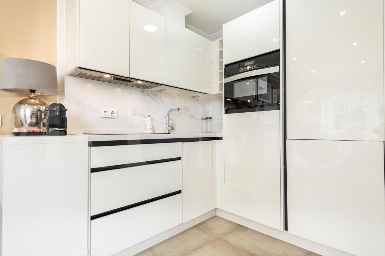 Serene & Spacious Apartment - Center By Rems Malaga Ngoại thất bức ảnh